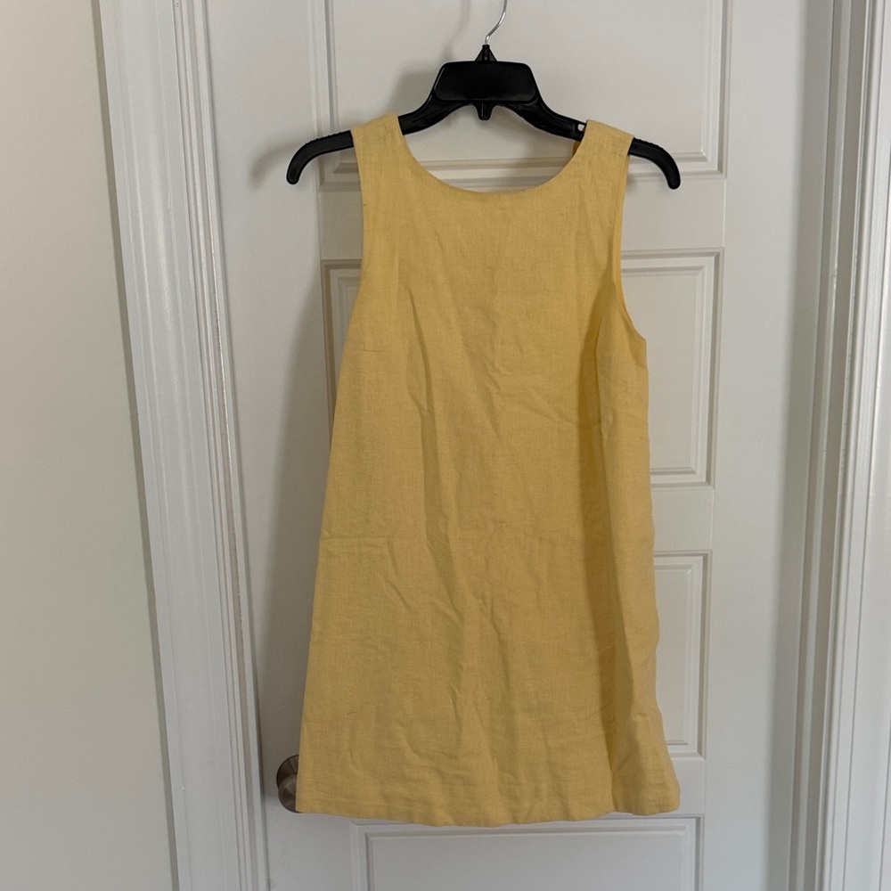 Yellow linen dres